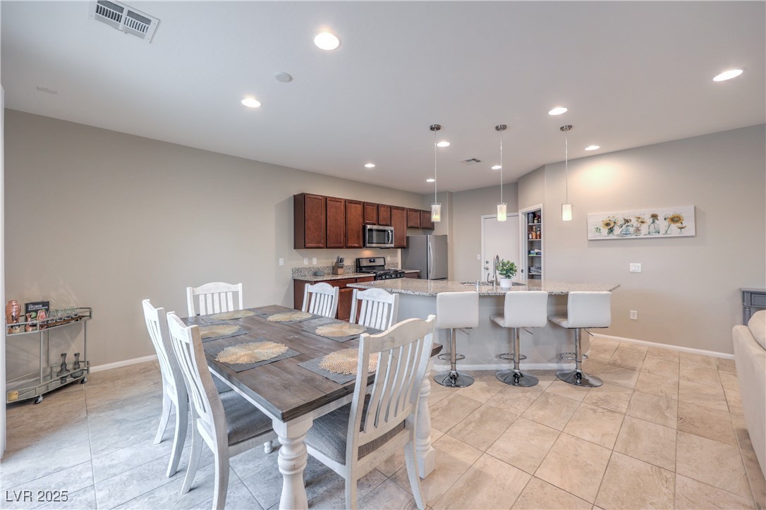 129 Thorntree Avenue