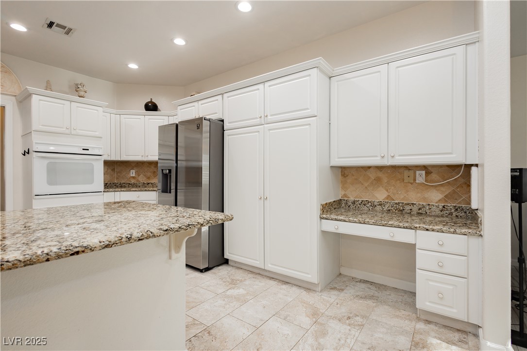932 Rhyolite Terrace