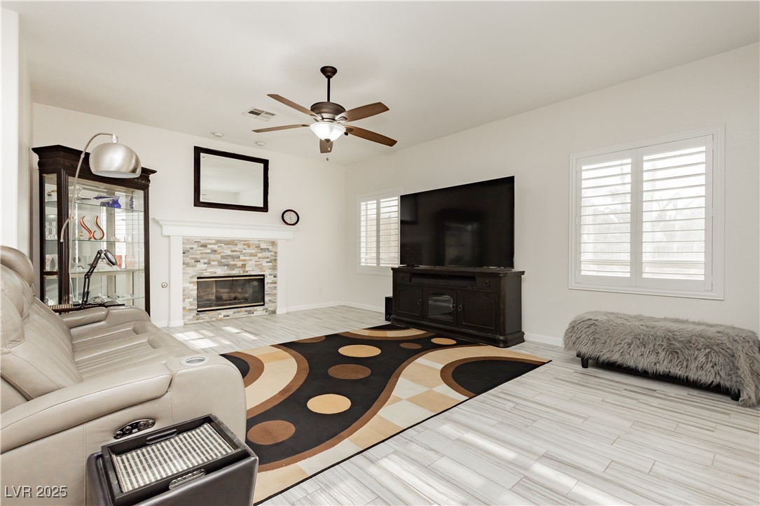 932 Rhyolite Terrace