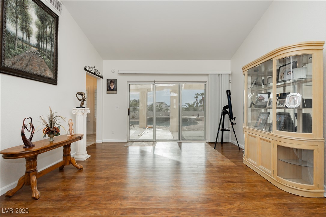 932 Rhyolite Terrace