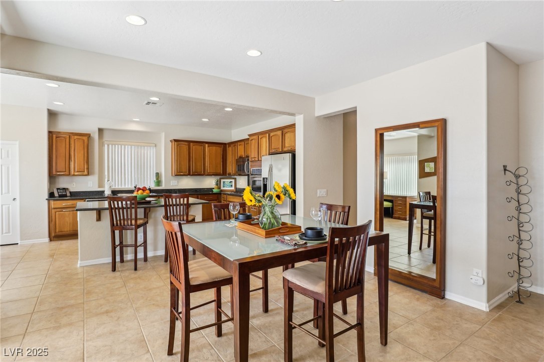 8316 Imperial Lakes Street