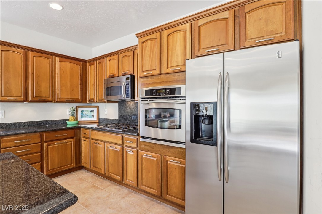 8316 Imperial Lakes Street