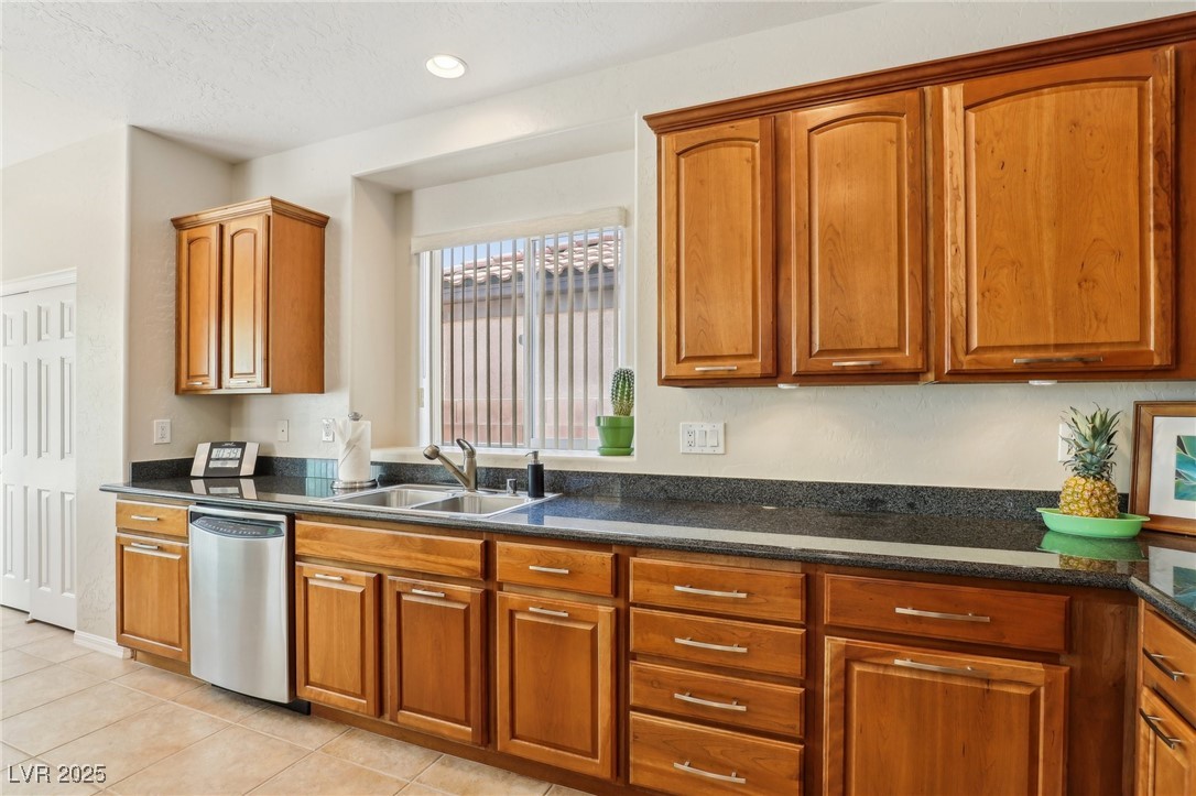 8316 Imperial Lakes Street