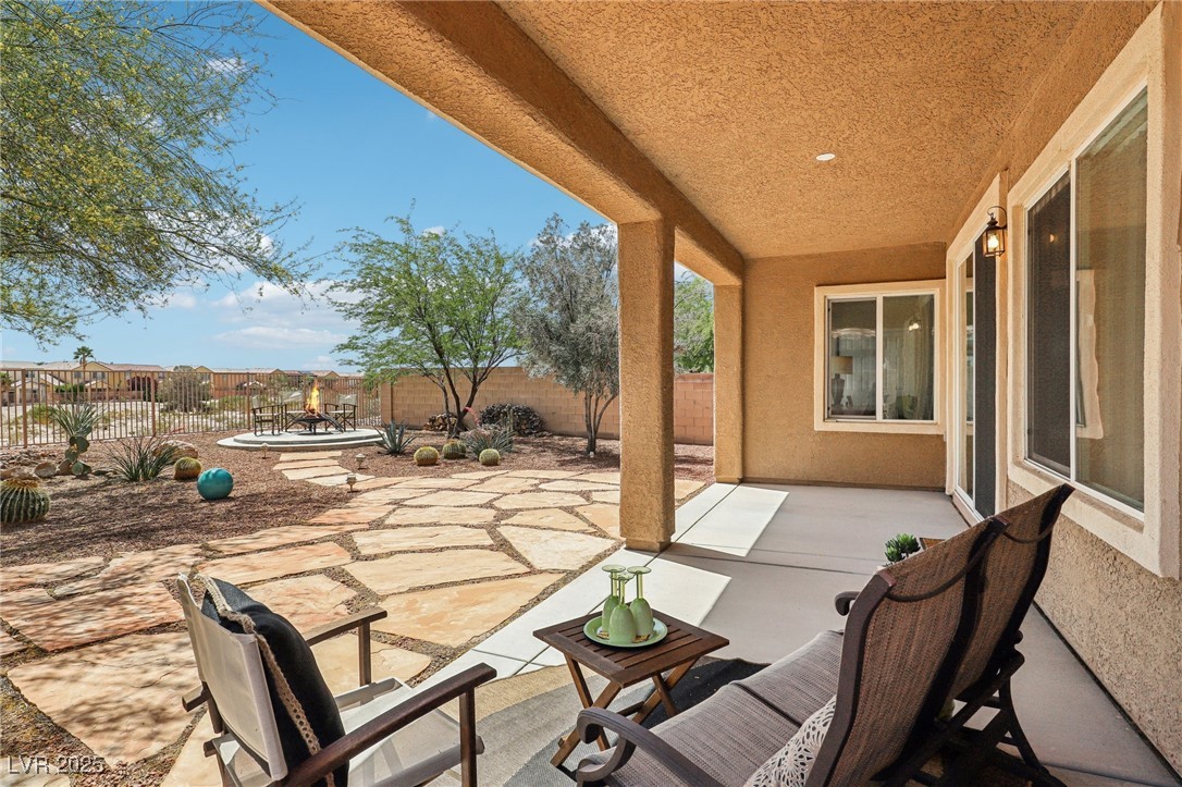 8316 Imperial Lakes Street