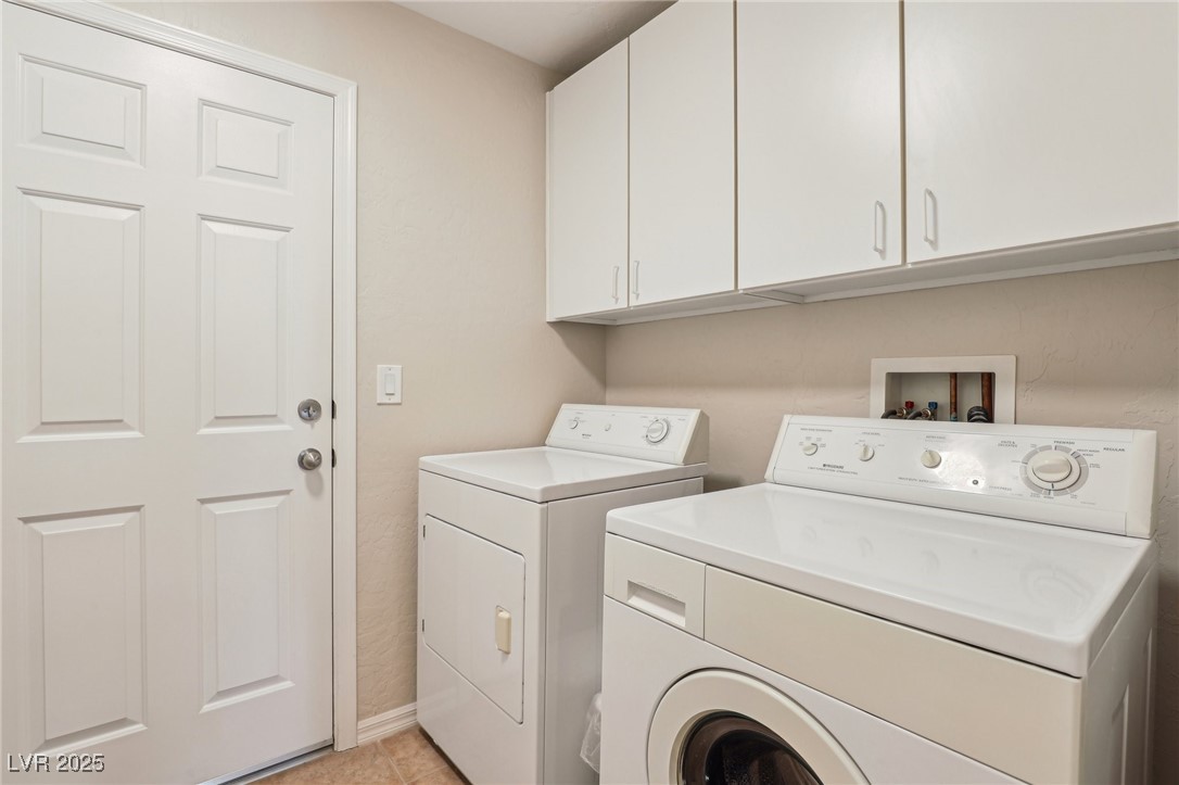 8316 Imperial Lakes Street