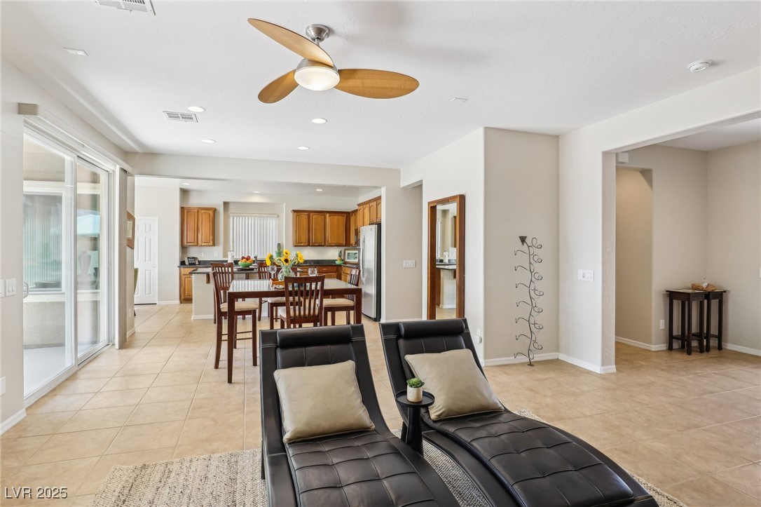 8316 Imperial Lakes Street