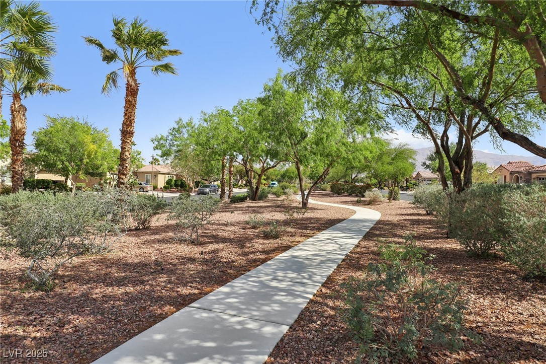 8316 Imperial Lakes Street