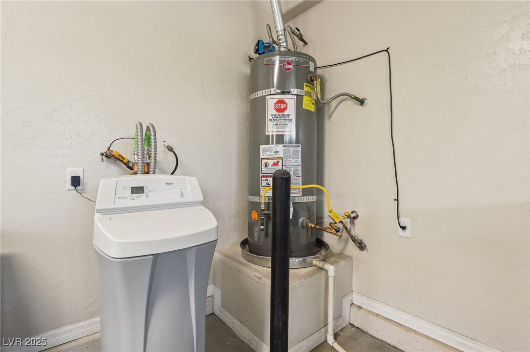 8316 Imperial Lakes Street