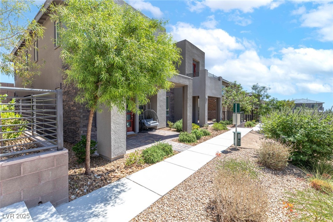 11689 Bearpaw Meadow Avenue