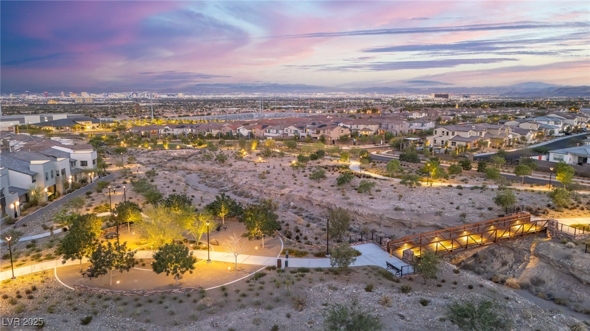 11689 Bearpaw Meadow Avenue