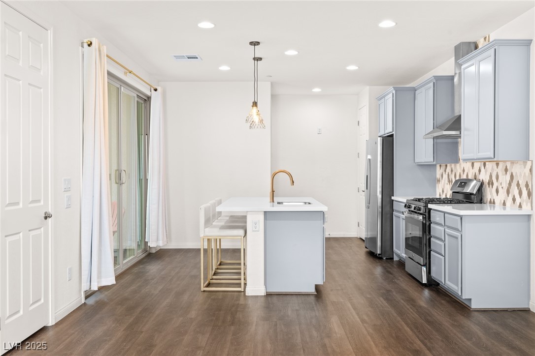 11689 Bearpaw Meadow Avenue