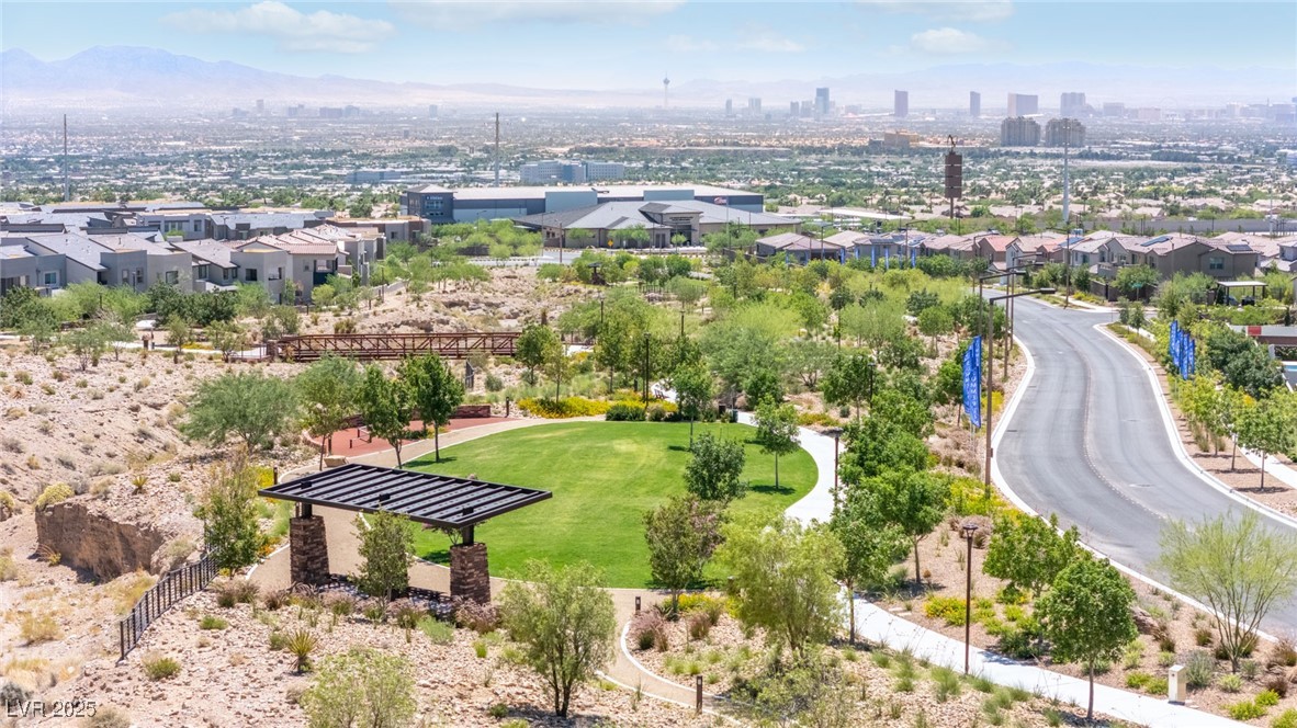 11689 Bearpaw Meadow Avenue