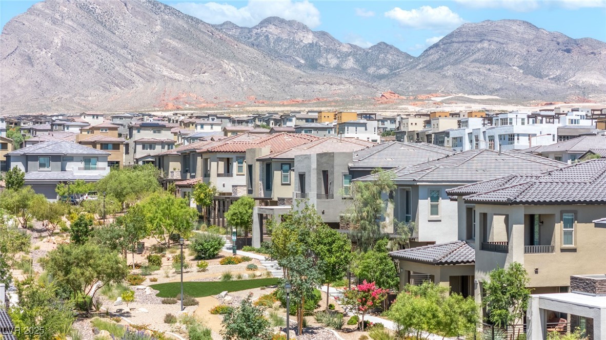 11689 Bearpaw Meadow Avenue