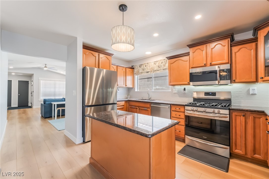 313 Birmingham Street