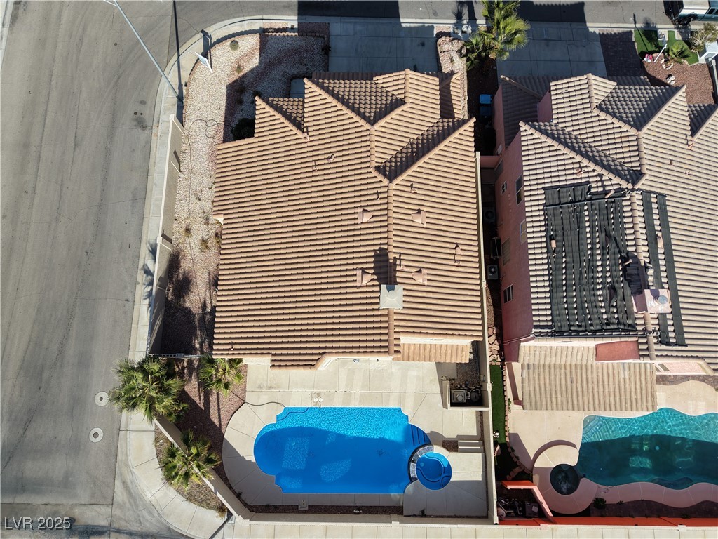 8887 Mia Moore Avenue