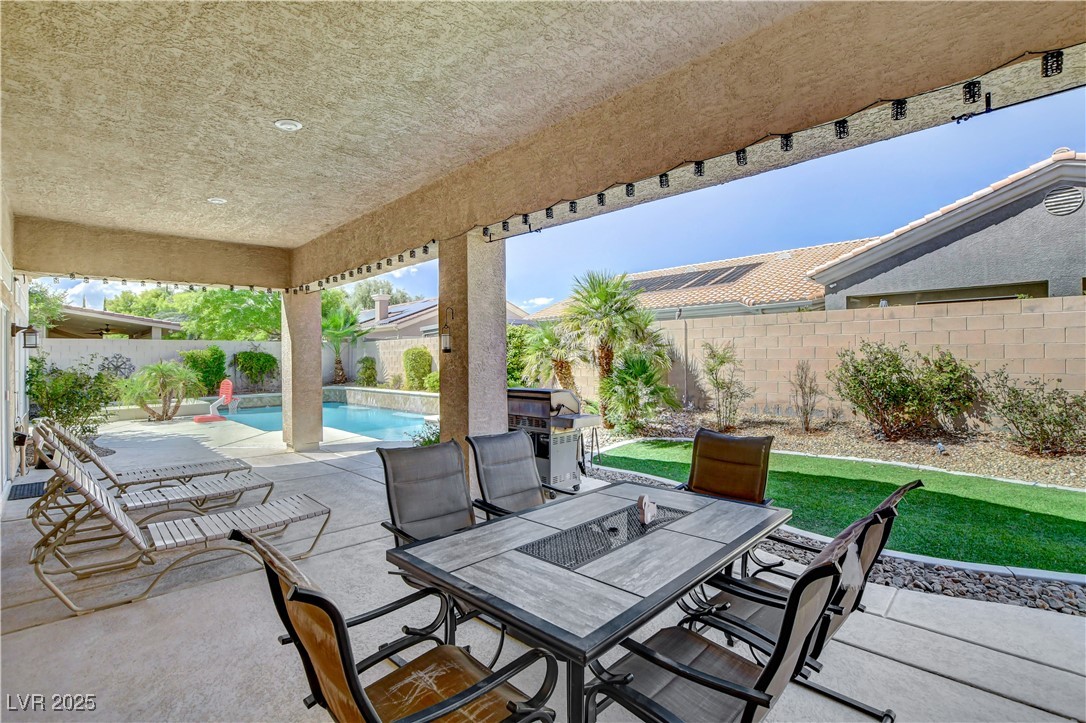 7530 Apple Springs Avenue