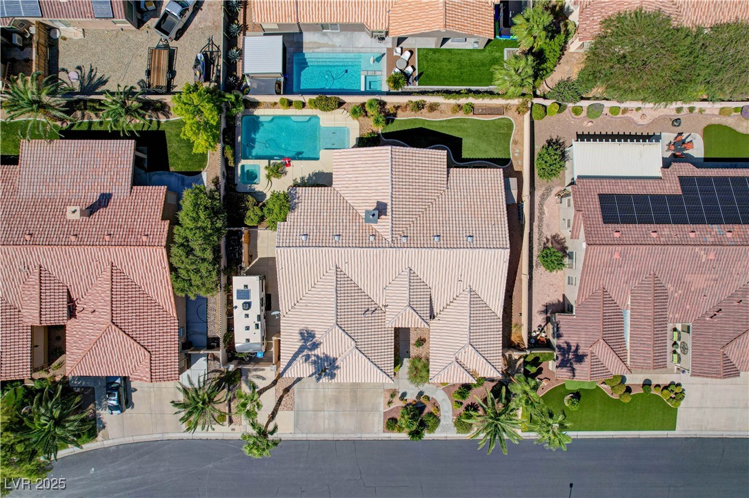 7530 Apple Springs Avenue