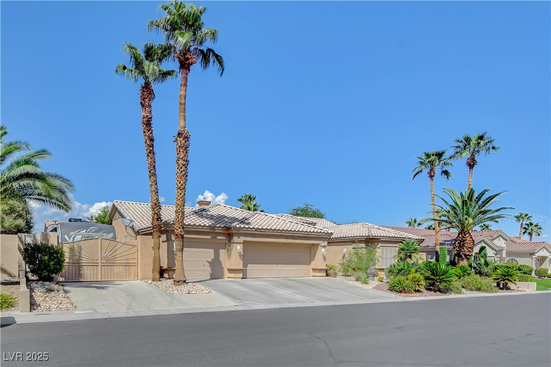 7530 Apple Springs Avenue