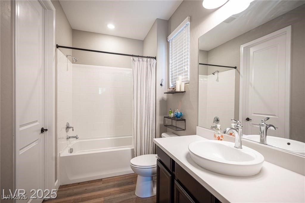 3698 Regatta Landing Drive