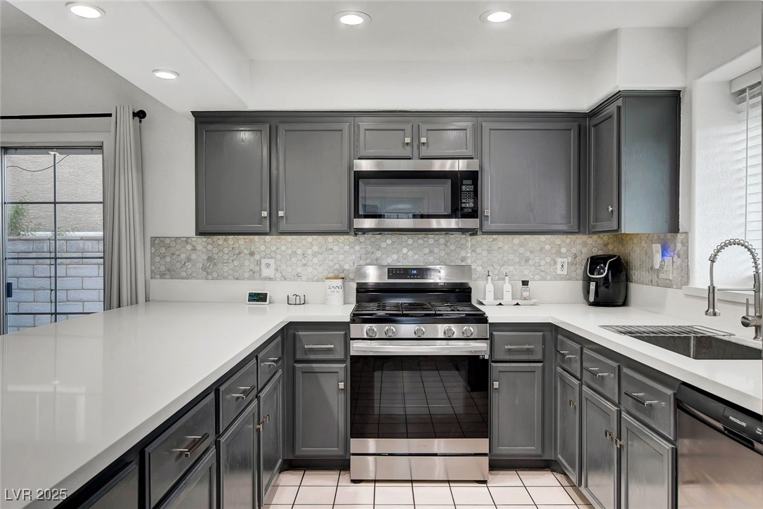 9376 Peace Pipe Court
