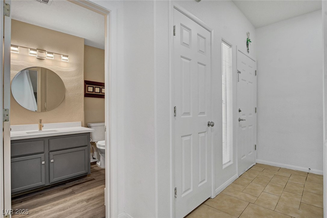 9376 Peace Pipe Court