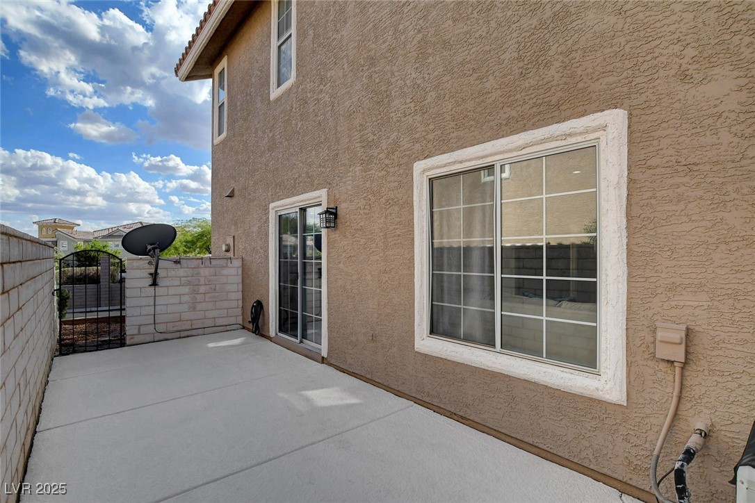 9376 Peace Pipe Court