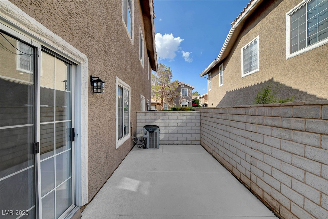 9376 Peace Pipe Court