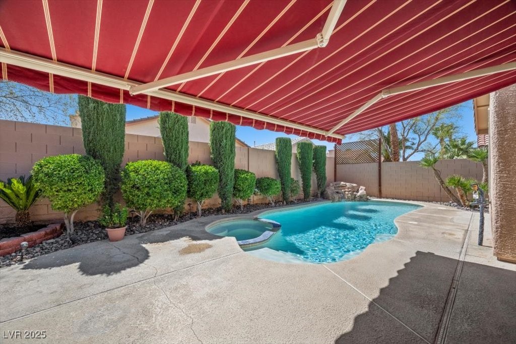 875 Rainbow Rock Street