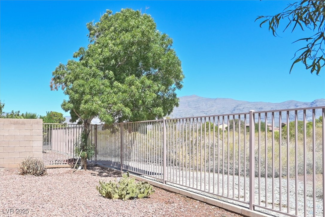 8900 Echo Grande Drive