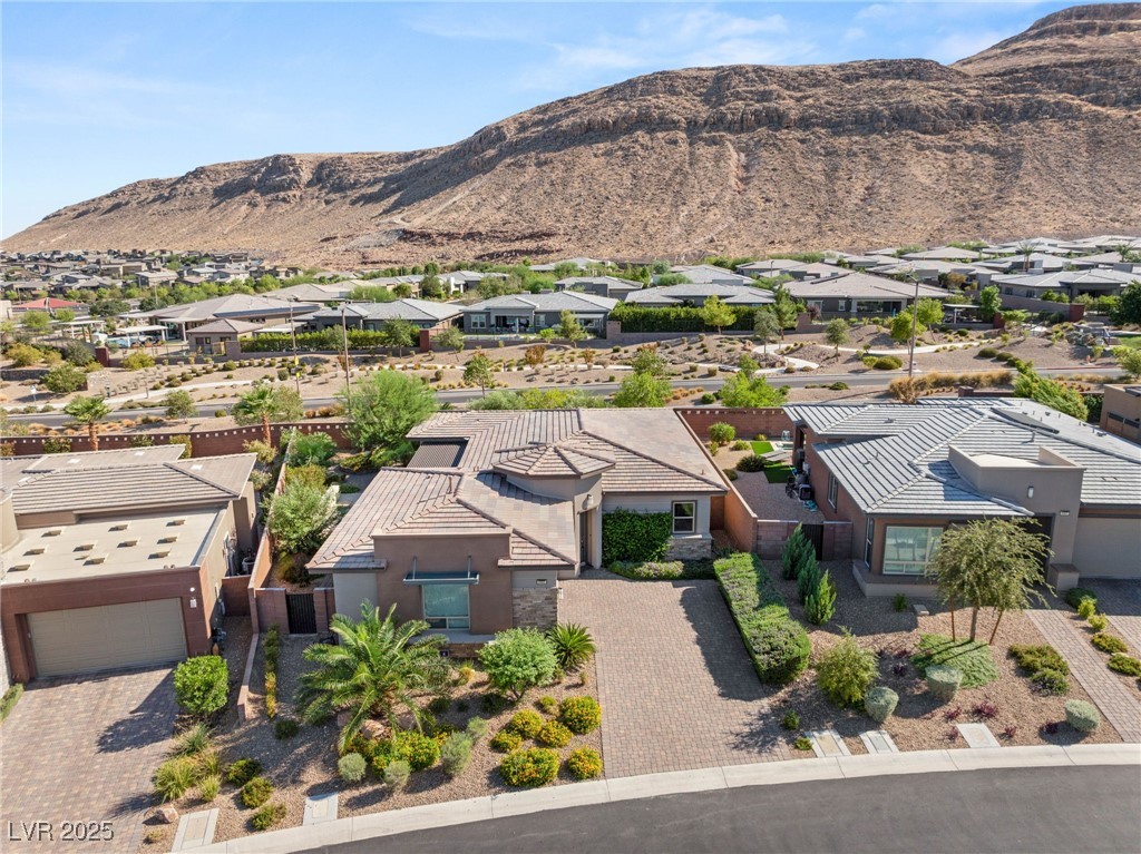 9985 Regency Canyon Way