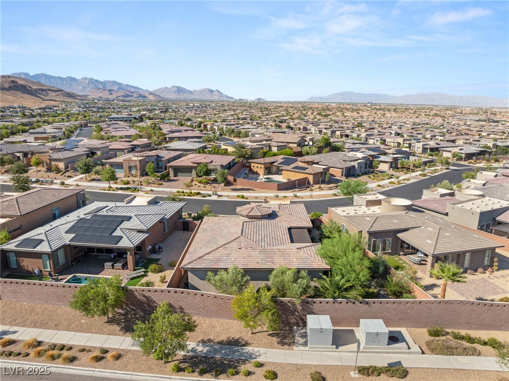 9985 Regency Canyon Way