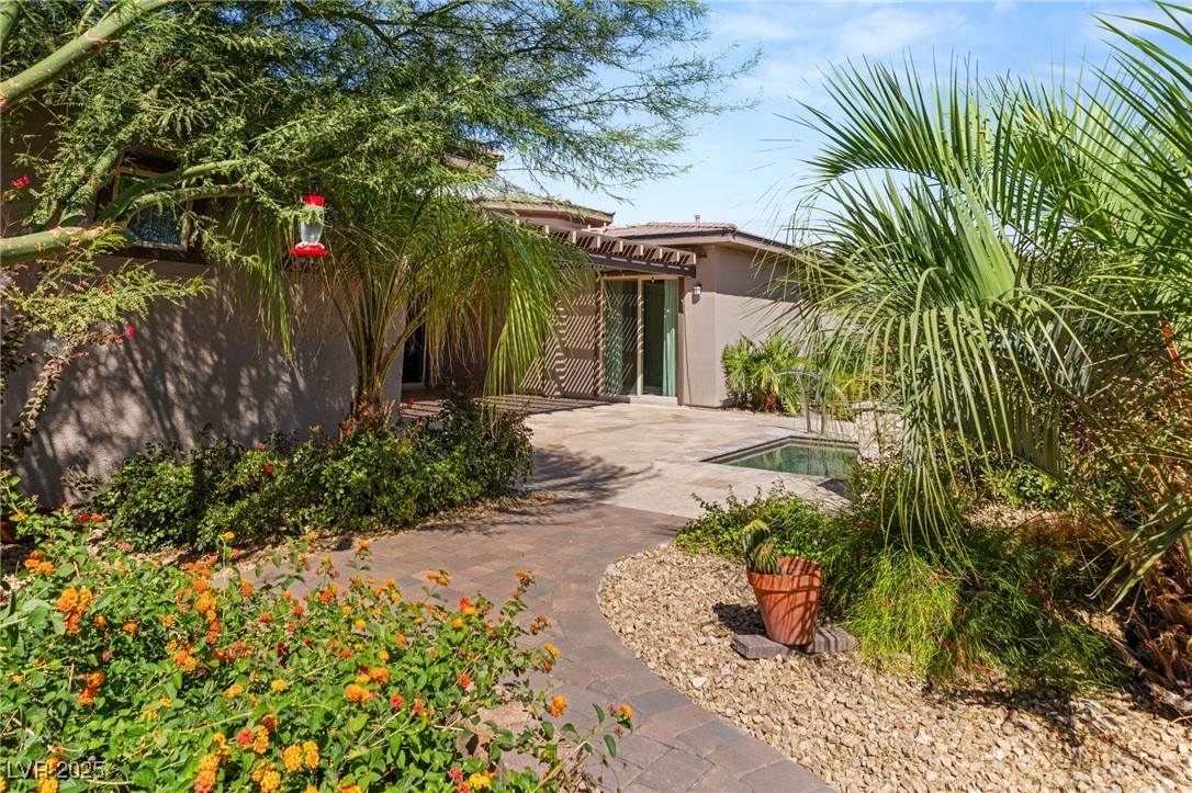 9985 Regency Canyon Way