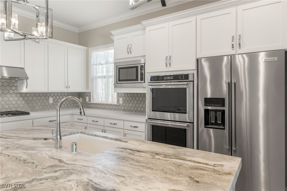 9985 Regency Canyon Way