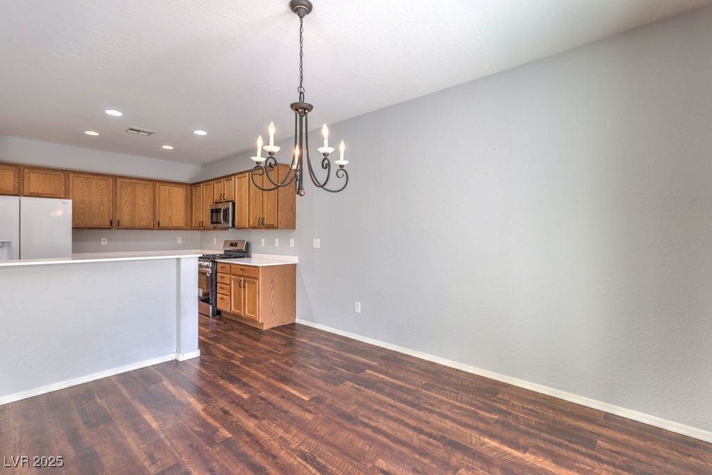 3305 Flyway Court