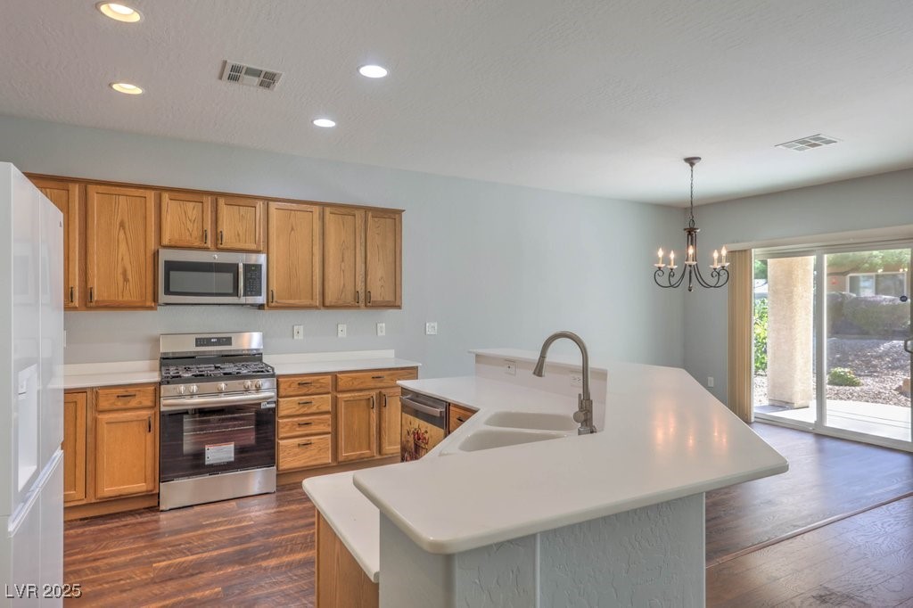 3305 Flyway Court