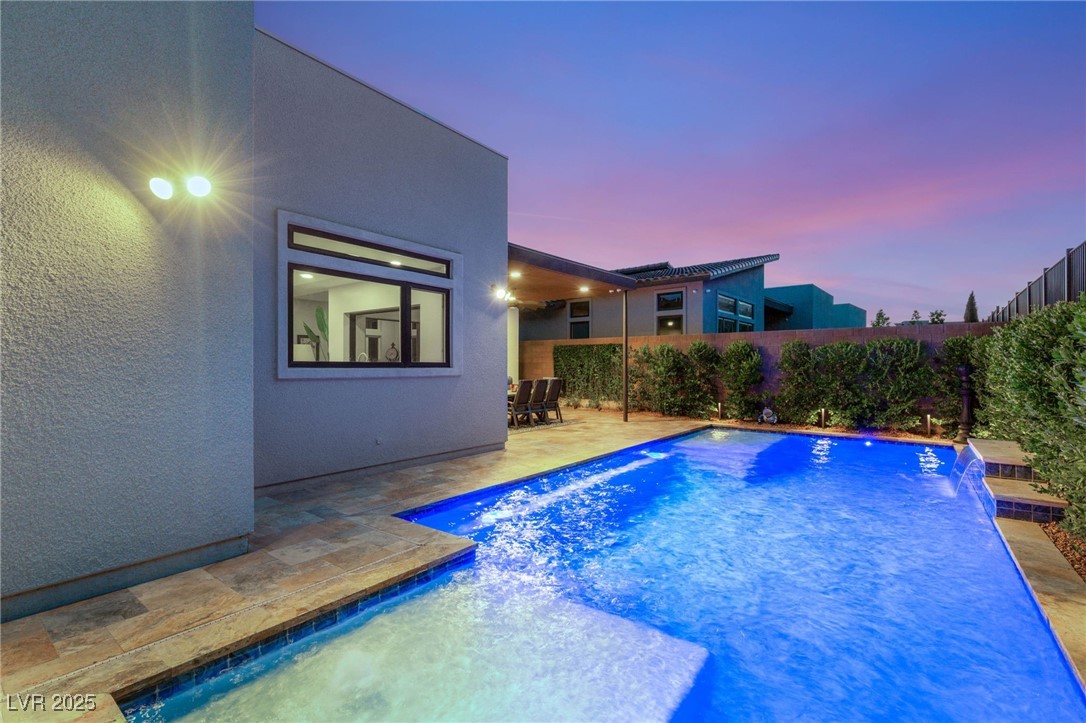 445 Cliff Terrace Avenue