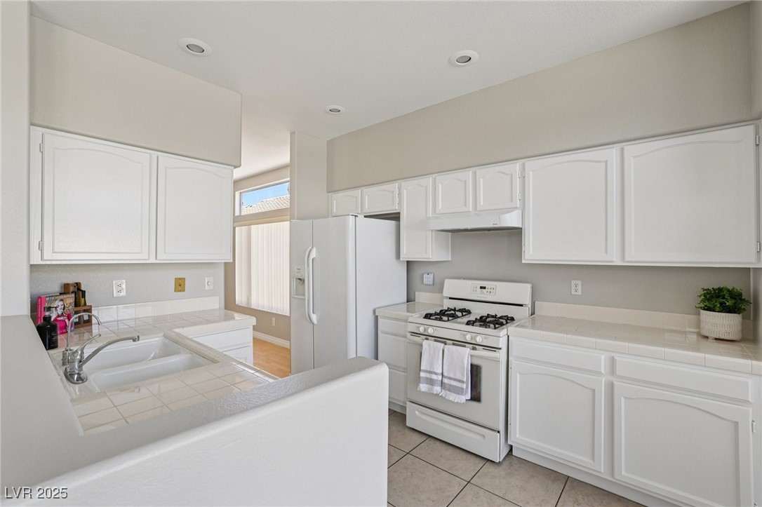 7532 Holloran Court