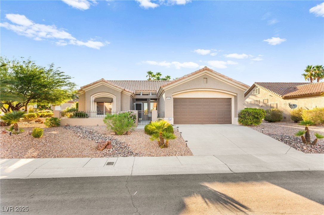 2501 Indigo Valley Street