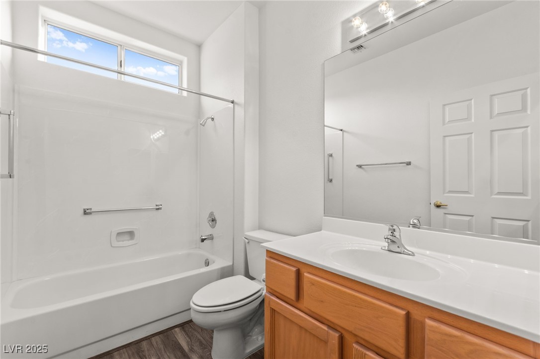 2501 Indigo Valley Street