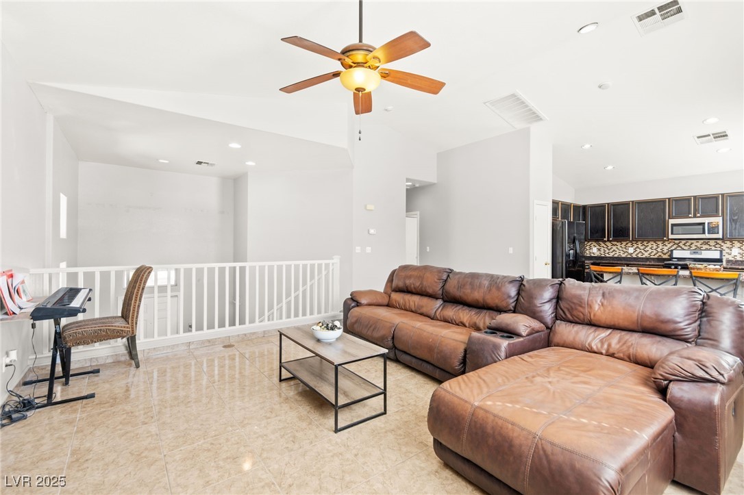 709 Brown Breeches Avenue