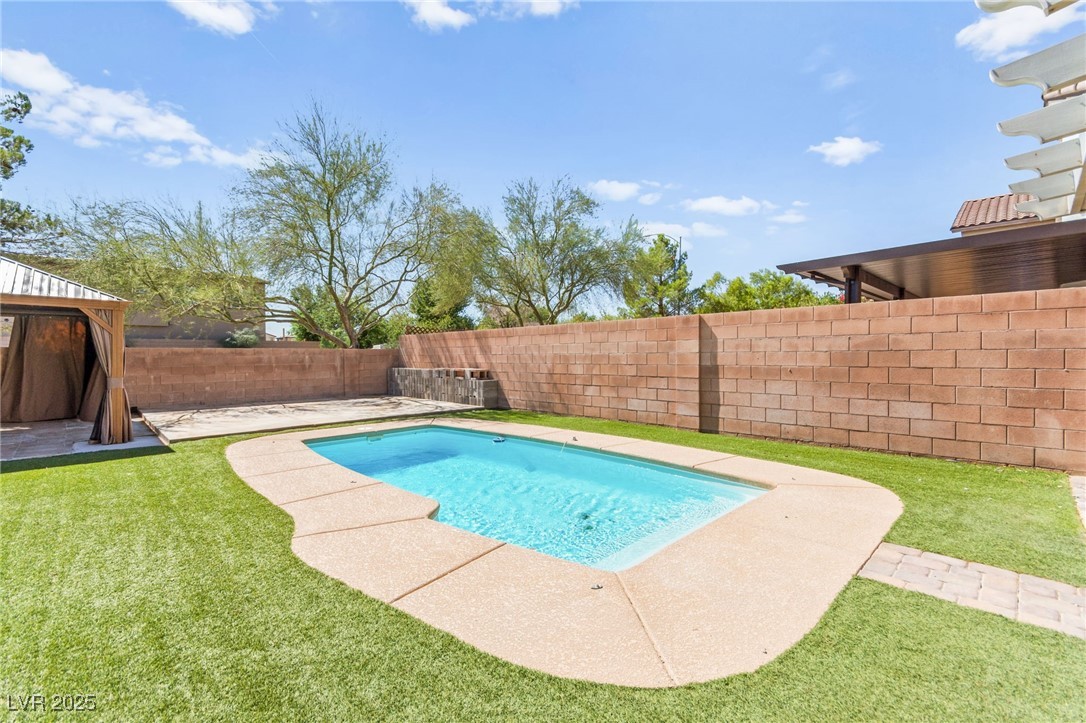 709 Brown Breeches Avenue