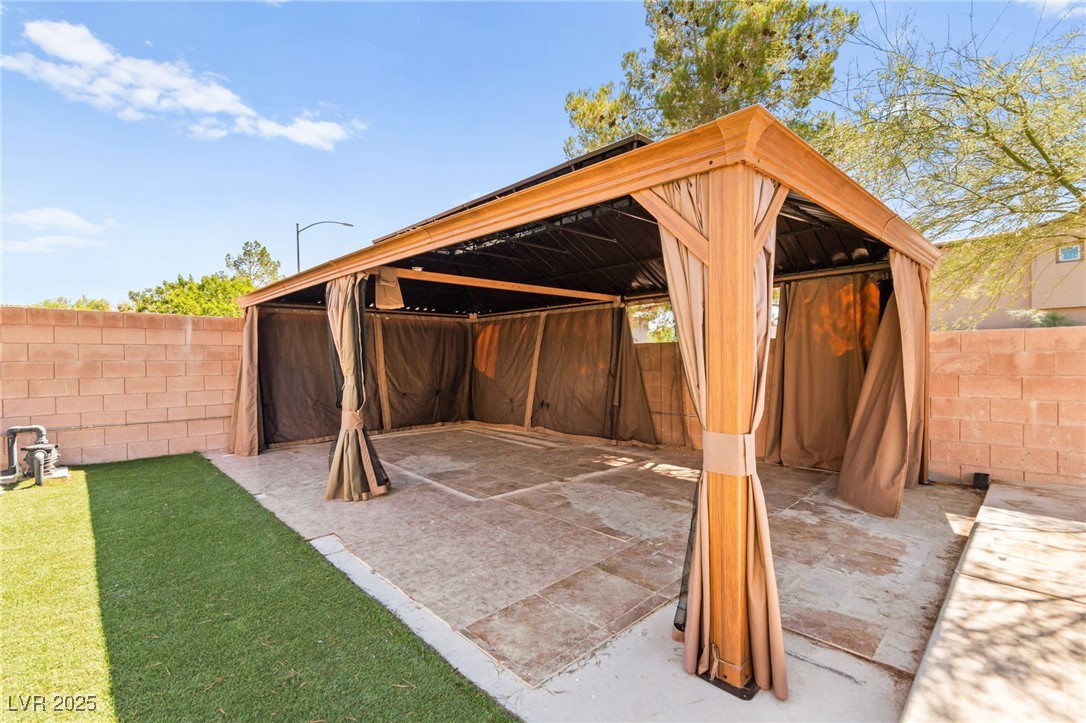 709 Brown Breeches Avenue