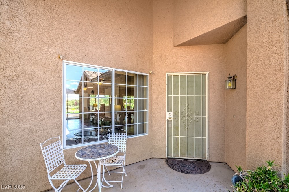 1221 Golf Club Drive