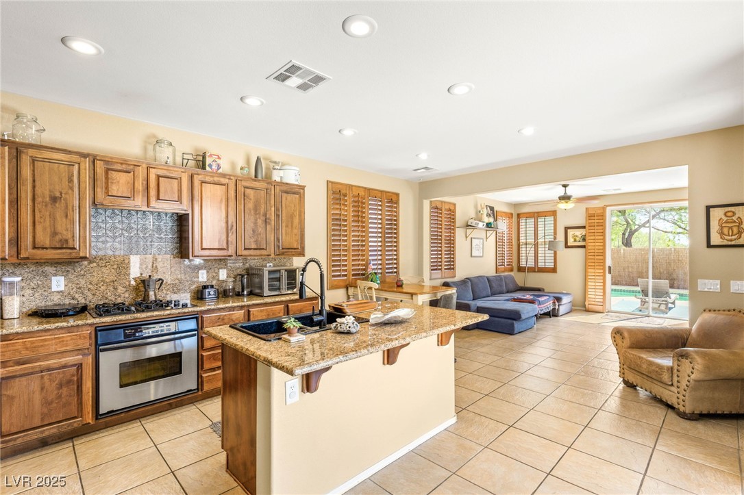 2316 Summer Home Street