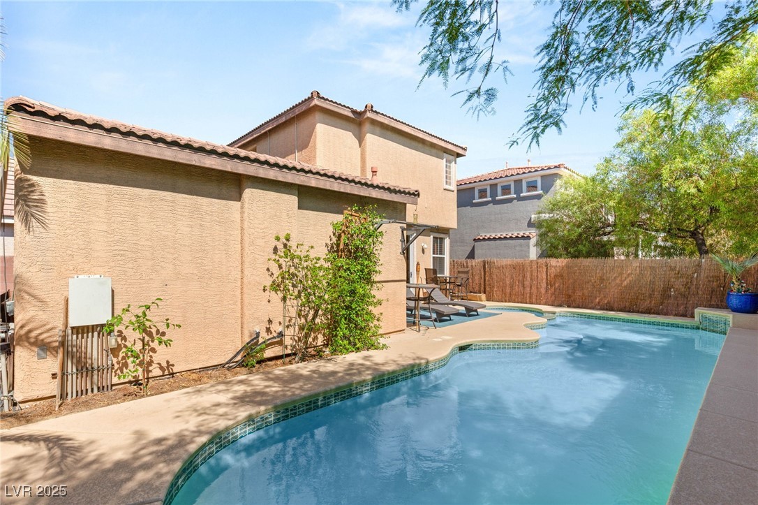 2316 Summer Home Street