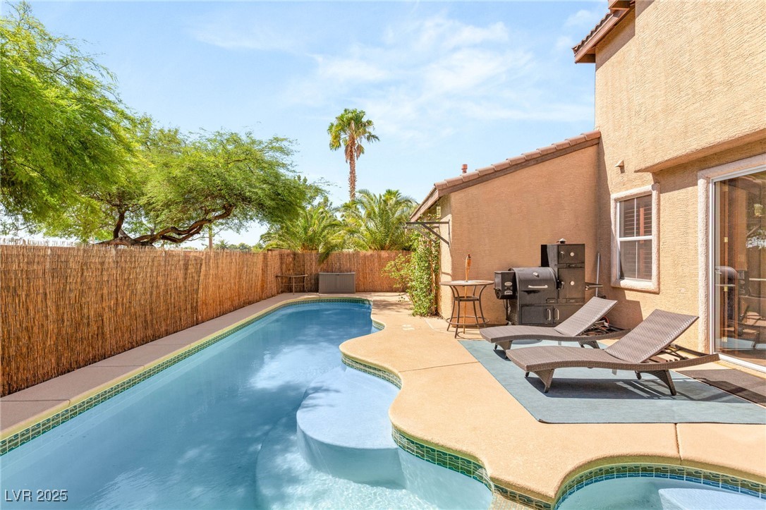 2316 Summer Home Street