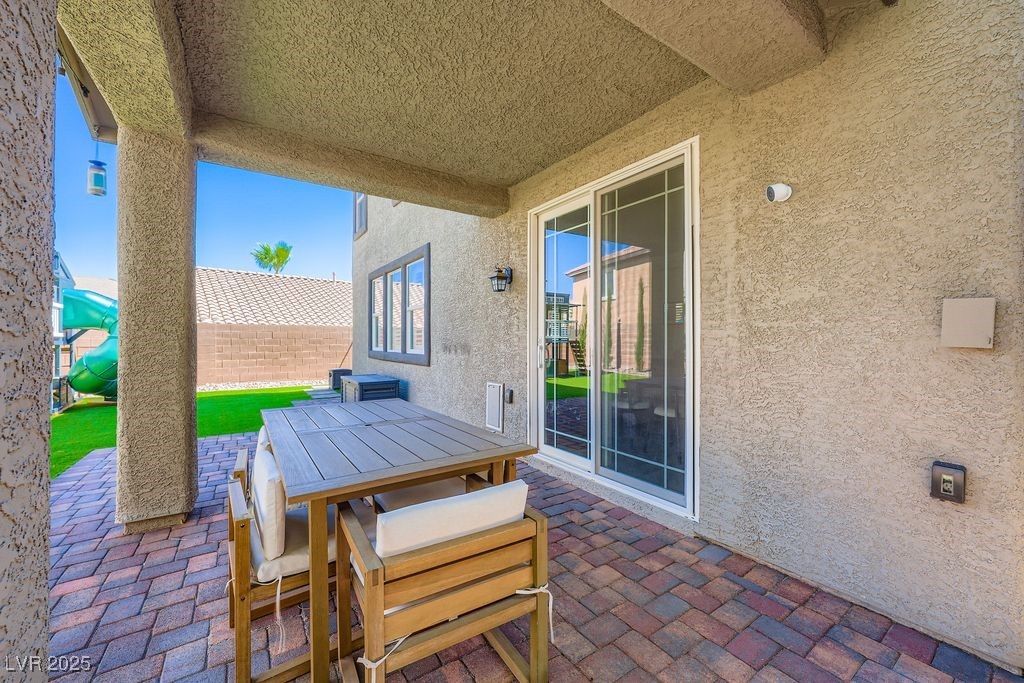 580 Playa Linda Place