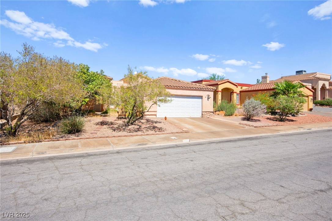 400 Viewmont Drive