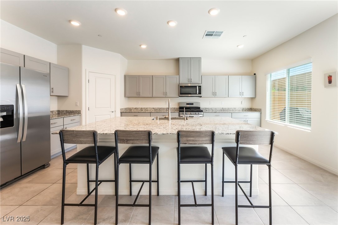 7211 Alabaster Peak Street