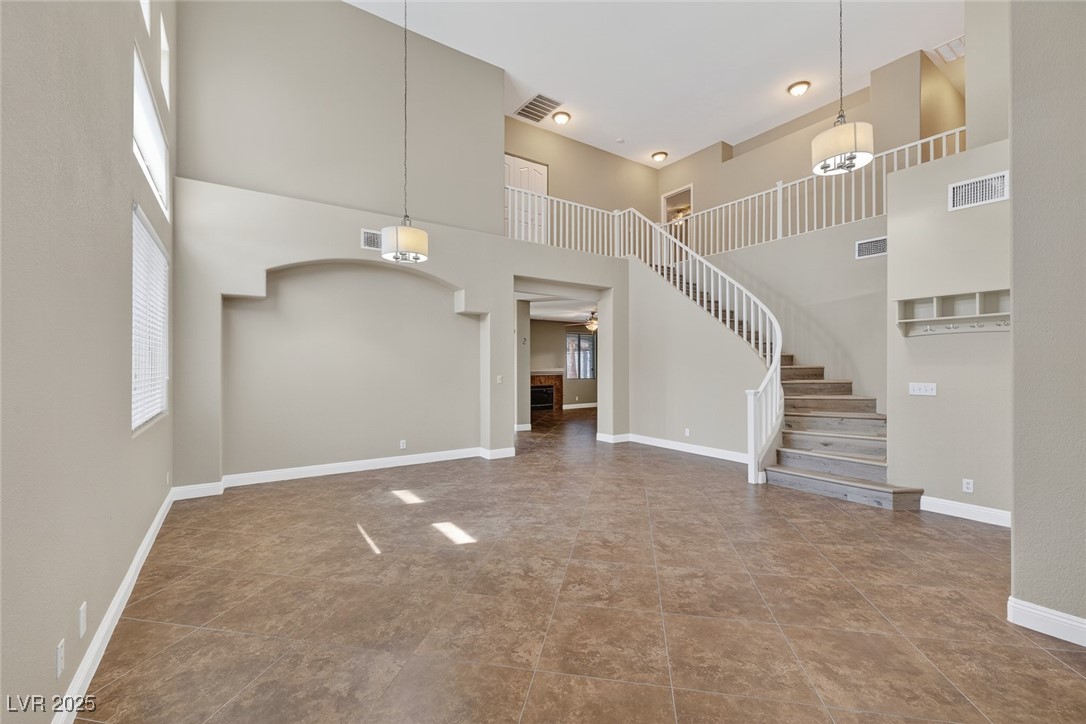 6009 Blowing Bellows Street